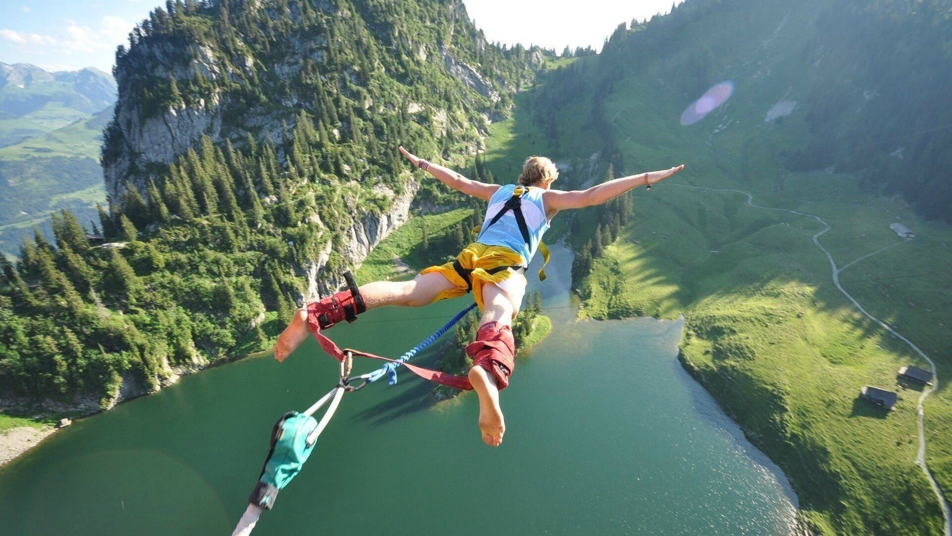 世界举重公开赛赛后志愿者成长计划扩展，举重世界大赛